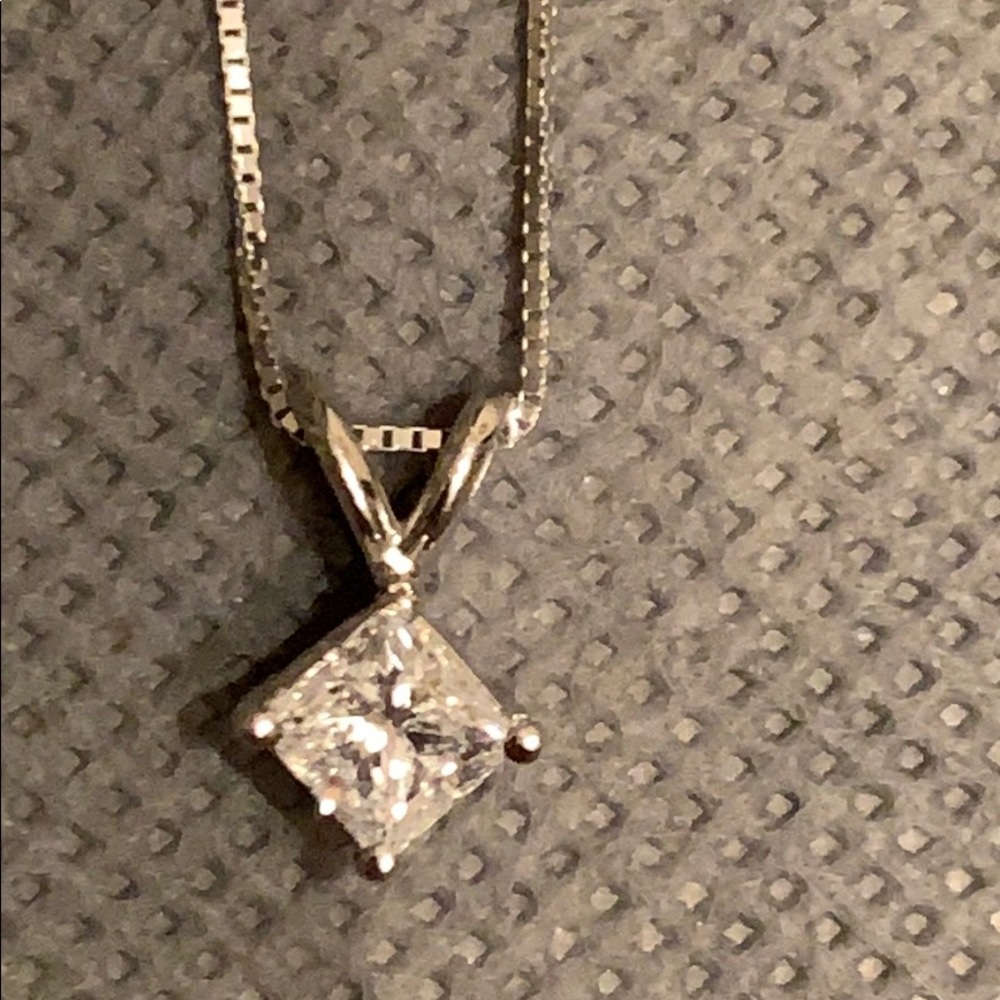 Princess cut diamond solitaire .50CT pend/chain 14K white gold Ross-Simons 2500$